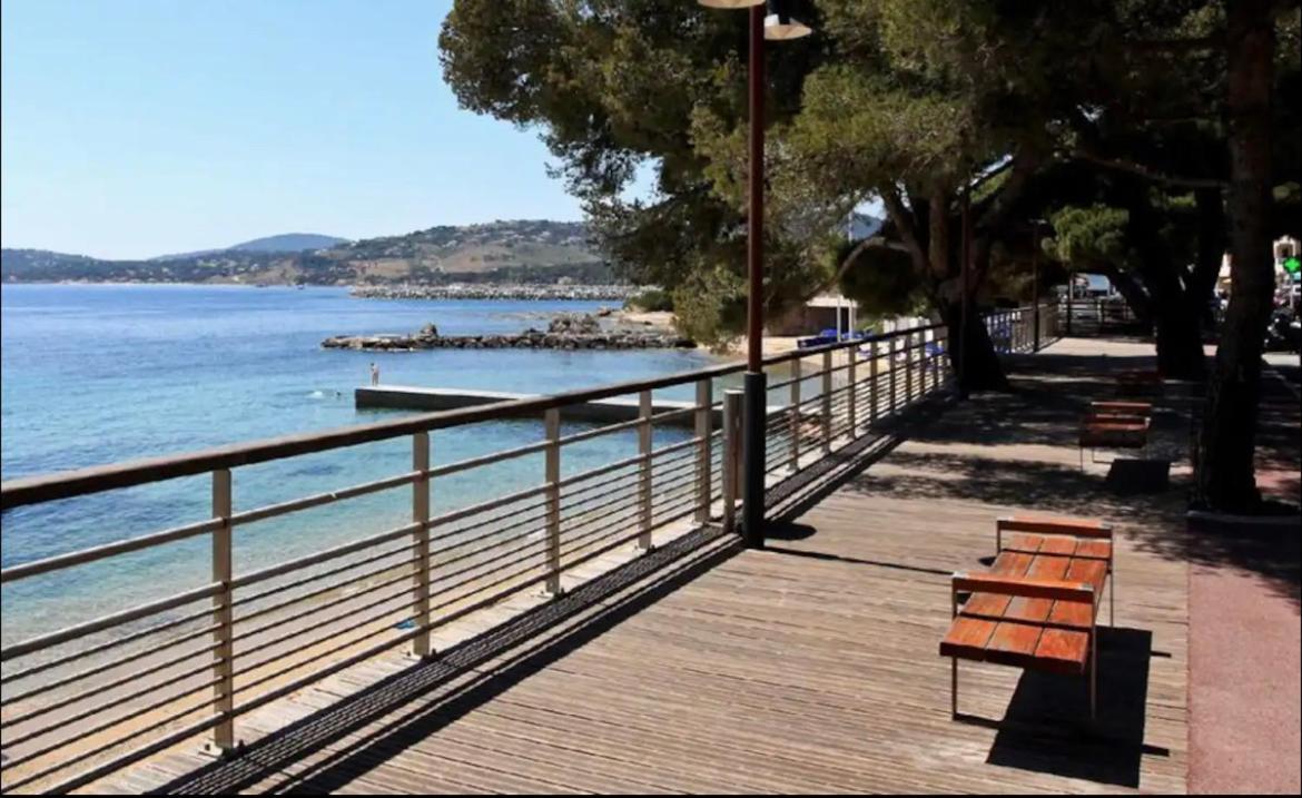 Villa Alisa Avec Piscine Privee Roquebrune-sur Argens Zewnętrze zdjęcie