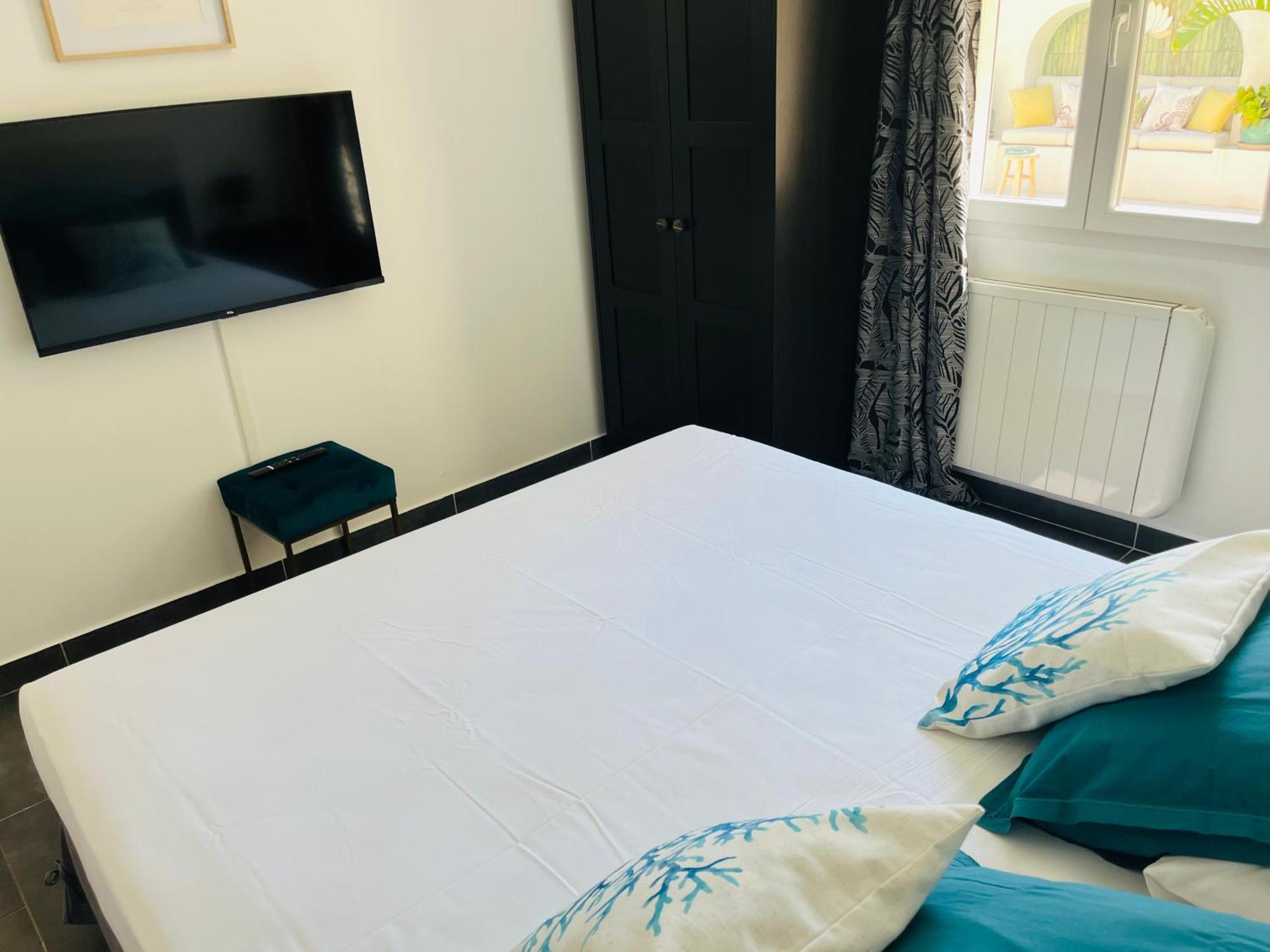 Villa Alisa Avec Piscine Privee Roquebrune-sur Argens Zewnętrze zdjęcie
